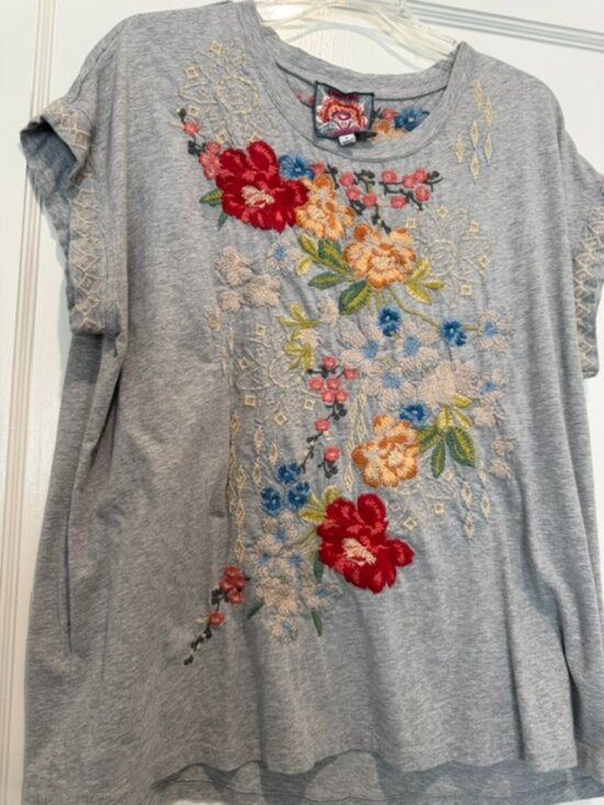 Johnny Was Tops - Johnny Was Floral Embroidered TeeShirt